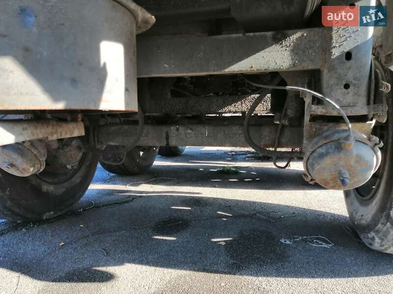 Самоскид напівпричіп Moeslein SMR-3 2006 в Кременчуці