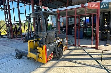 Вилочный погрузчик Moffett M4 2011 в Житомире