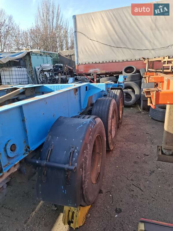 Контейнеровоз напівпричіп Montracon SMR 2000 в Одесі