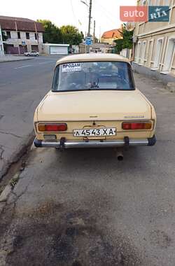 Седан Москвич/АЗЛК 2140 1978 в 