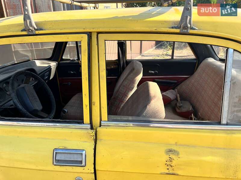 Седан Москвич/АЗЛК 2140 1977 в Нікополі