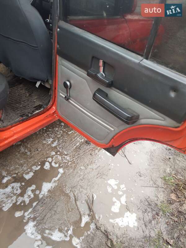 Седан Москвич/АЗЛК 2140 1987 в Сумах