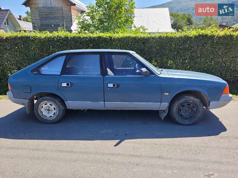 Хэтчбек Москвич/АЗЛК 2141 1991 в Косове фото 7 Хэтчбек Москвич/АЗЛК 2141 1991 в Косове