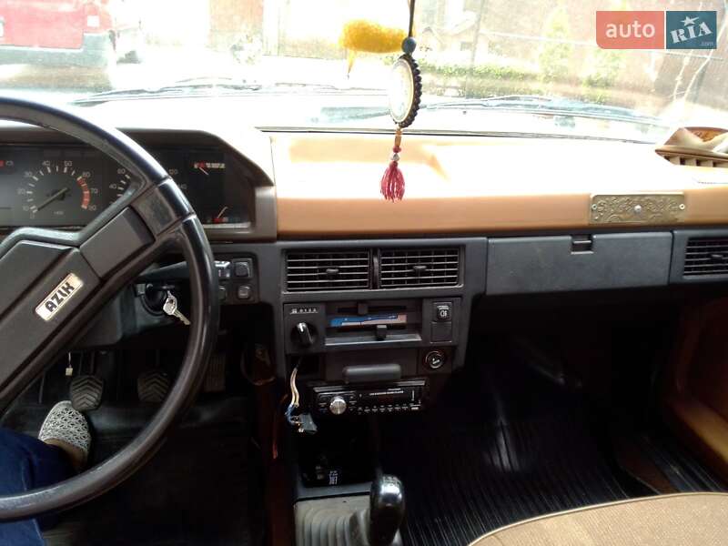Седан Москвич/АЗЛК 2141 1990 в Бородянке