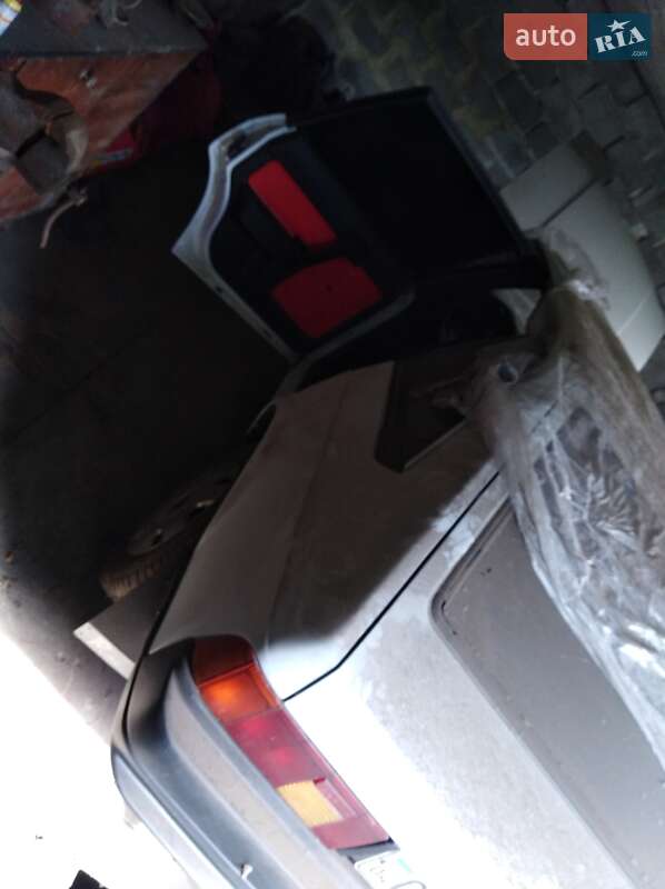 Хэтчбек Москвич/АЗЛК 2141 1991 в Кривом Роге