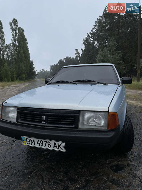Хэтчбек Москвич/АЗЛК 2141 1992 в Ахтырке