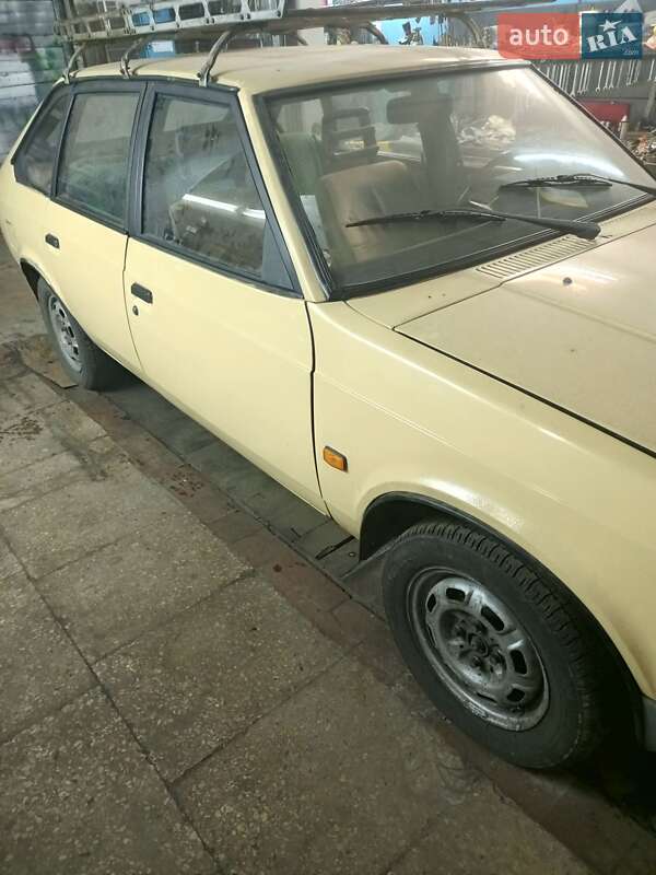 Хэтчбек Москвич/АЗЛК 2141 1988 в Киеве