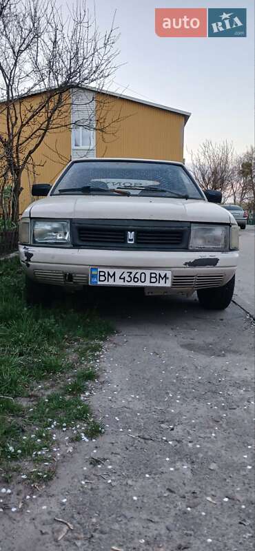 Хэтчбек Москвич/АЗЛК 2141 1988 в 