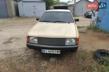 Хэтчбек Москвич/АЗЛК 2141 1990 в Кременчуге
