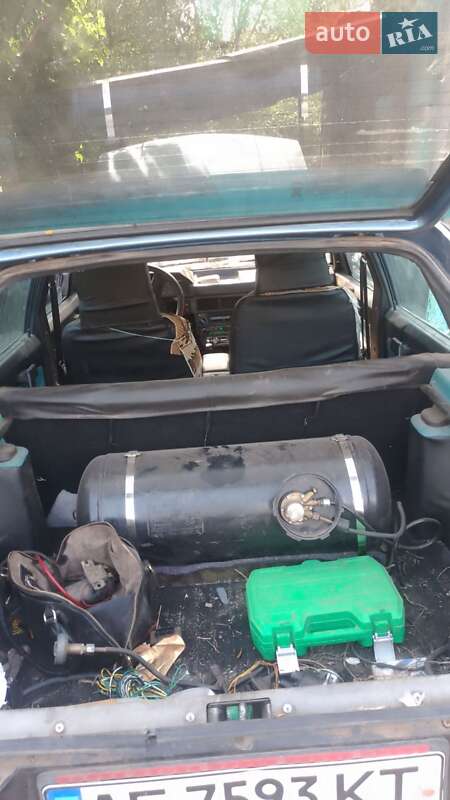 Хэтчбек Москвич/АЗЛК 2141 1991 в Александрие фото 4 Хэтчбек Москвич/АЗЛК 2141 1991 в Александрие