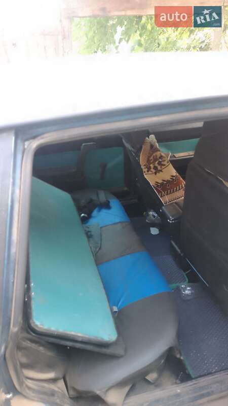 Хэтчбек Москвич/АЗЛК 2141 1991 в Александрие фото 7 Хэтчбек Москвич/АЗЛК 2141 1991 в Александрие