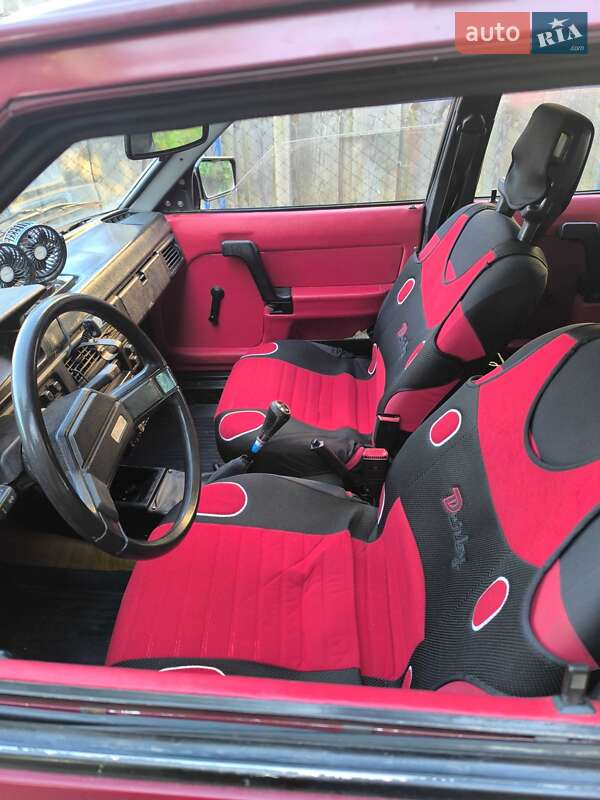 Хэтчбек Москвич/АЗЛК 2141 1993 в Ровно фото 5 Хэтчбек Москвич/АЗЛК 2141 1993 в Ровно