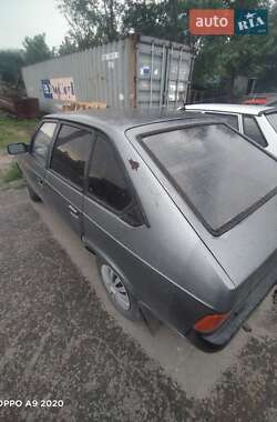 Хэтчбек Москвич/АЗЛК 2141 1991 в 