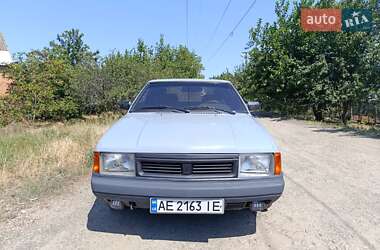 Хетчбек Москвич/АЗЛК 2141 1991 в Нікополі