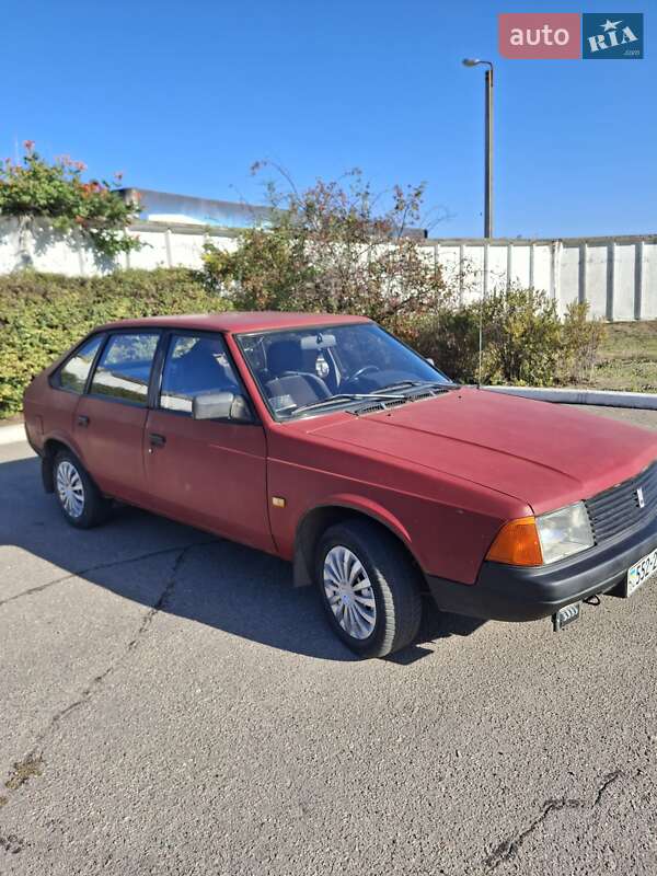 Хетчбек Москвич/АЗЛК 2141 1990 в Синельниковому