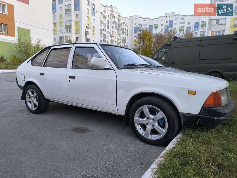 Хэтчбек Москвич/АЗЛК 2141 1988 в Харькове