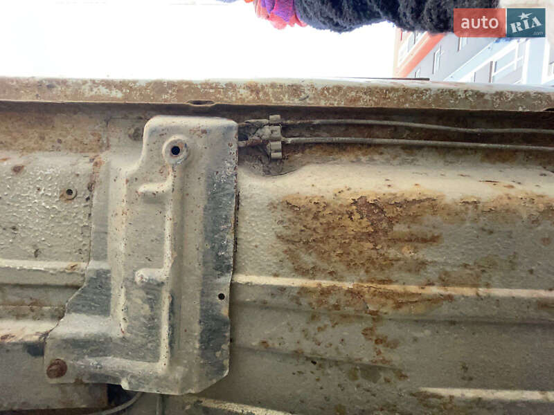 Хетчбек Москвич/АЗЛК 2141 1991 в Чернівцях