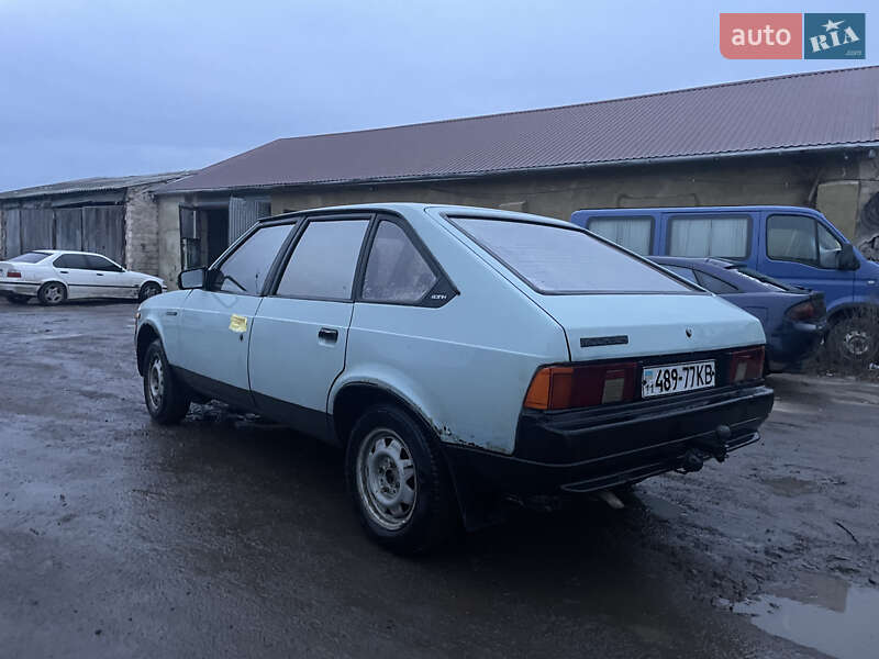 Хетчбек Москвич/АЗЛК 2141 1989 в Тульчині