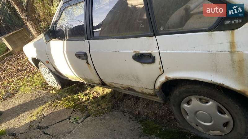 Универсал Москвич/АЗЛК 2141 1992 в Калуше фото 3 Универсал Москвич/АЗЛК 2141 1992 в Калуше
