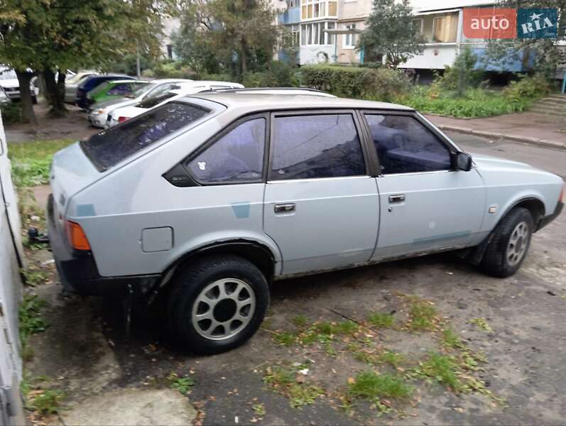 Хетчбек Москвич/АЗЛК 2141 1991 в Львові