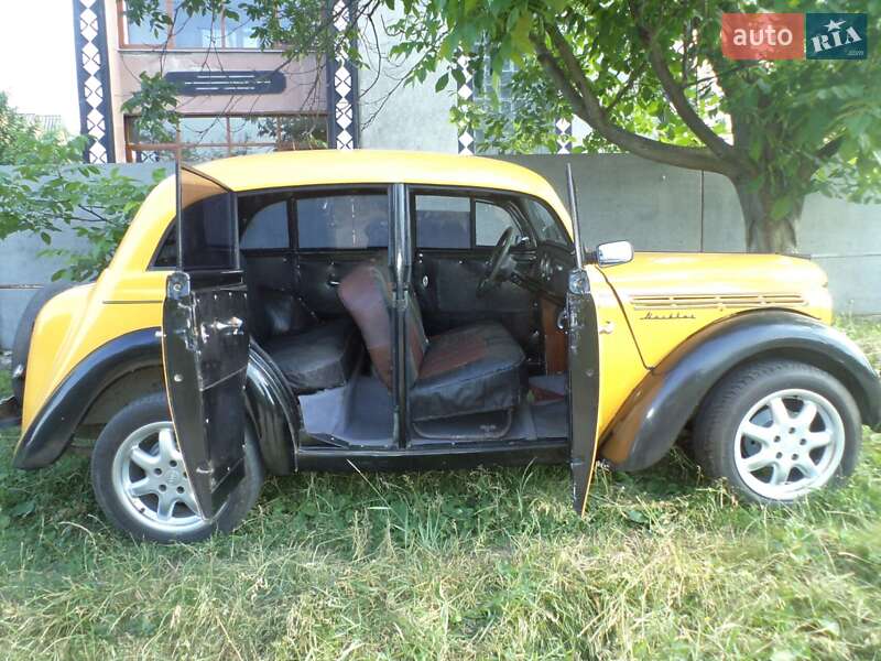 Седан Москвич/АЗЛК 401 1952 в Знам'янці