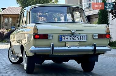 Седан Москвич/АЗЛК 408 1975 в 