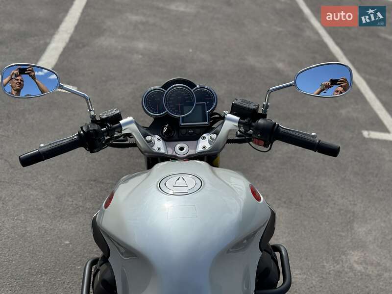 Мотоцикл Без обтекателей (Naked bike) Moto Guzzi Breva V 1100 2007 в Дубно фото 6 Мотоцикл Без обтекателей (Naked bike) Moto Guzzi Breva V 1100 2007 в Дубно