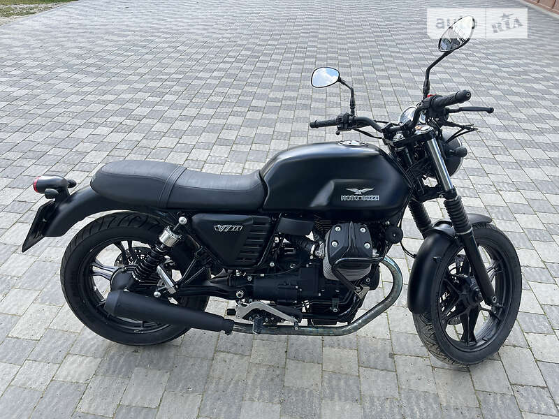 Мотоцикл Классик Moto Guzzi V7 Special 2016 в Черновцах
