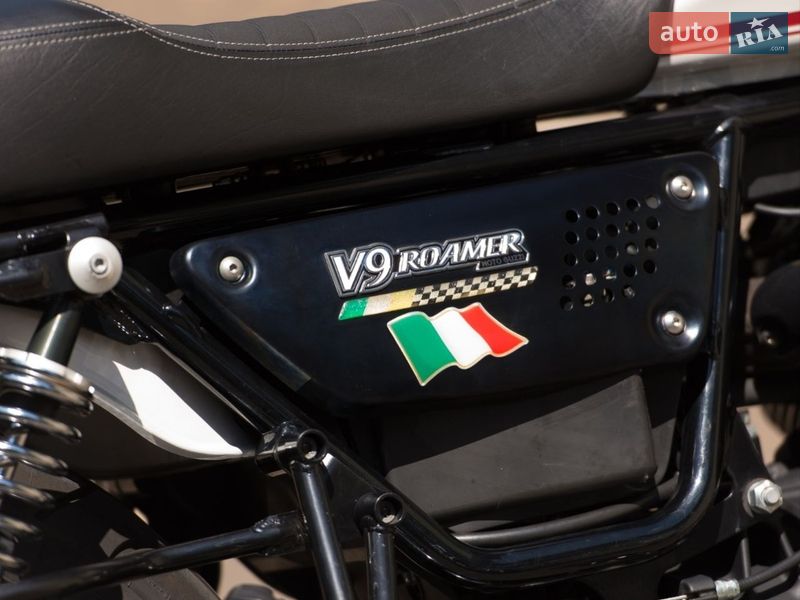 Moto Guzzi V9 2021 Moto Guzzi V9 2021