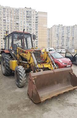 Экскаватор погрузчик МТЗ 82 Беларус 2004 в 