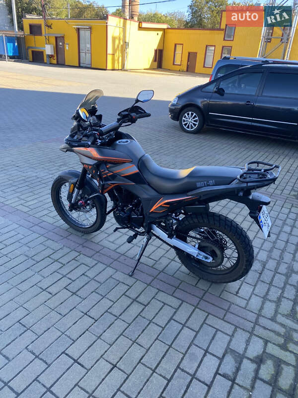 Мотоцикл Багатоцільовий (All-round) Musstang Challenge GT 250 2024 в Хмельницькому