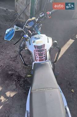 Мотоцикл Без обтекателей (Naked bike) Musstang MT 200-8 2023 в 