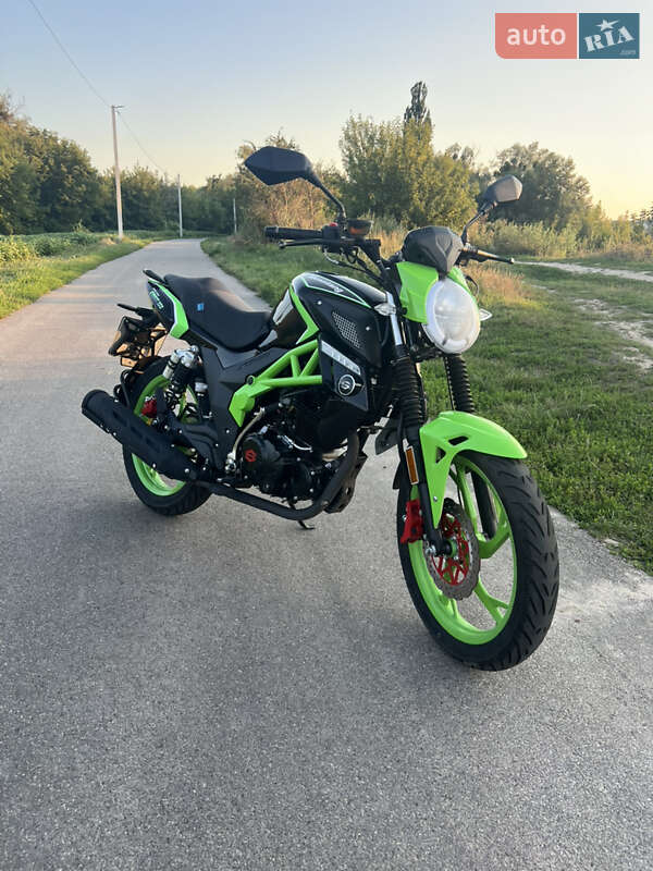 Musstang XTREET 250 2023