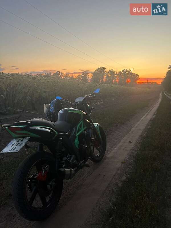 Грузовые мотороллеры, мотоциклы, скутеры, мопеды Musstang XTREET 250 2023 в Русской Поляне фото 2 Грузовые мотороллеры, мотоциклы, скутеры, мопеды Musstang XTREET 250 2023 в Русской Поляне