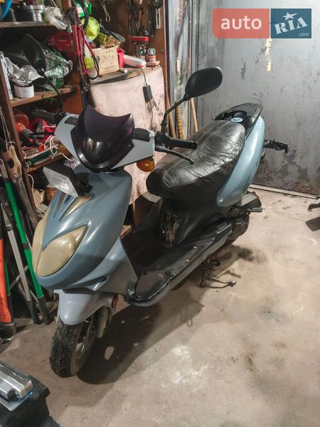 Mustang YM 50-8 2003 Mustang YM 50-8 2003