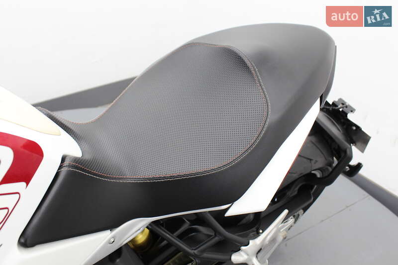 Мотоцикл Без обтікачів (Naked bike) Mv agusta Brutale 2014 в Гнівані