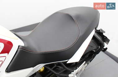 Мотоцикл Без обтекателей (Naked bike) Mv agusta Brutale 2014 в 