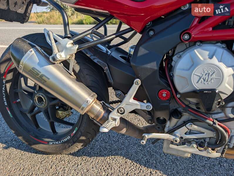 Мотоцикл Без обтікачів (Naked bike) Mv agusta Brutale 2016 в Кременчуці