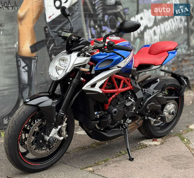 Мотоцикл Без обтекателей (Naked bike) Mv agusta Brutale 2018 в Киеве