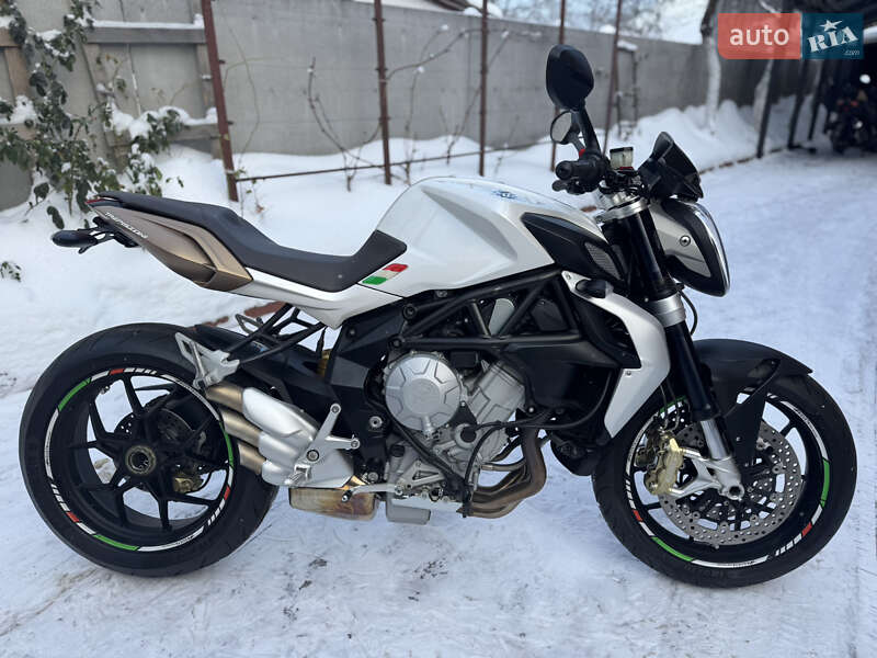 Mv agusta Brutale 2013