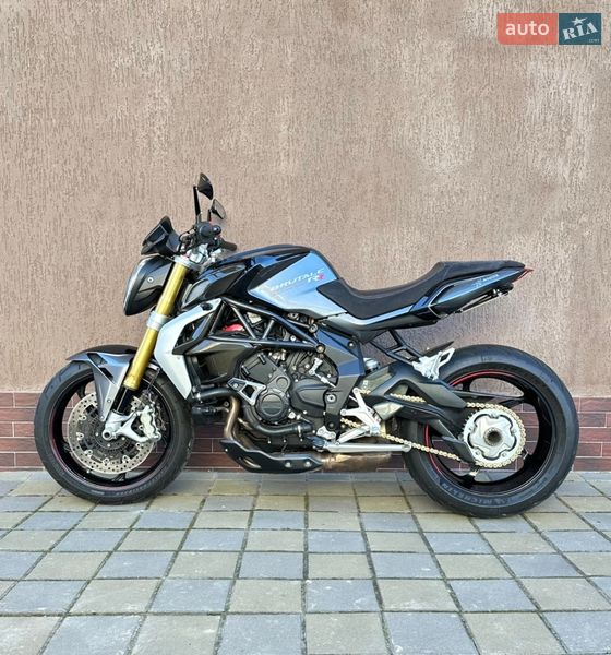 Mv agusta Brutale 2015