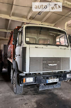 Самосвал МЗКТ 65151 2004 в Мироновке