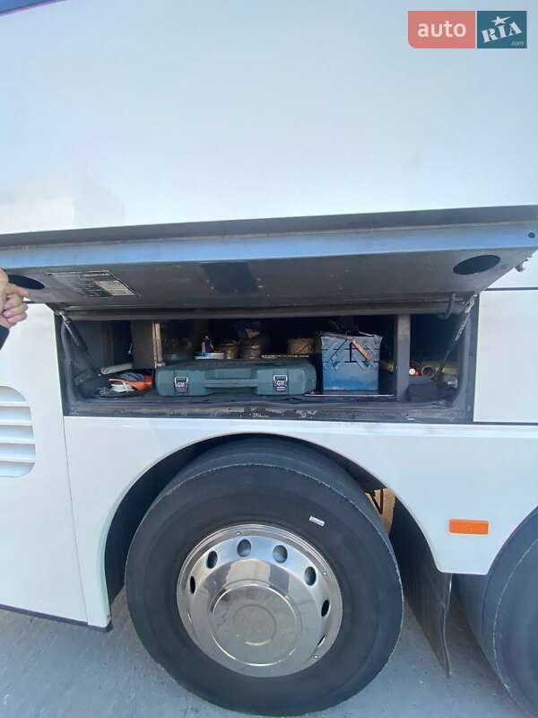 Туристичний / Міжміський автобус Neoplan N 1116 2007 в Чернівцях фото 12 Туристичний / Міжміський автобус Neoplan N 1116 2007 в Чернівцях