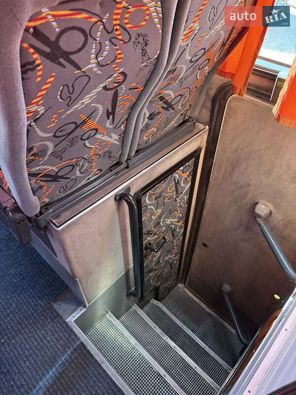 Туристичний / Міжміський автобус Neoplan N 116 1994 в Херсоні