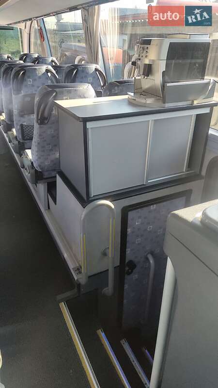 Туристический / Междугородний автобус Neoplan N 1216 2010 в Иршаве
