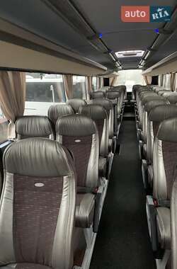 Туристичний / Міжміський автобус Neoplan N 1216 2010 в 