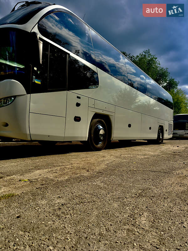 Туристический / Междугородний автобус Neoplan N 1216 2010 в Запорожье фото 3 Туристический / Междугородний автобус Neoplan N 1216 2010 в Запорожье