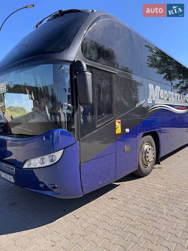 Туристичний / Міжміський автобус Neoplan N 1218 2011 в Снятині