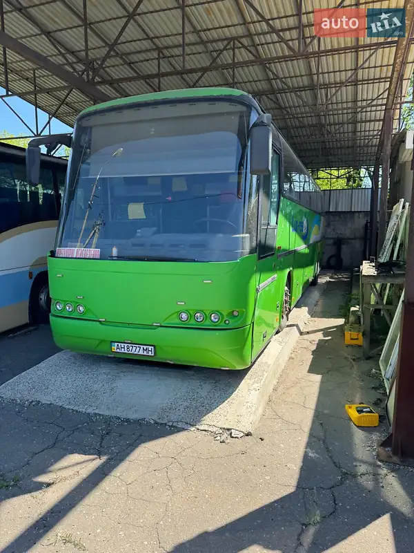 Neoplan N 216 1998