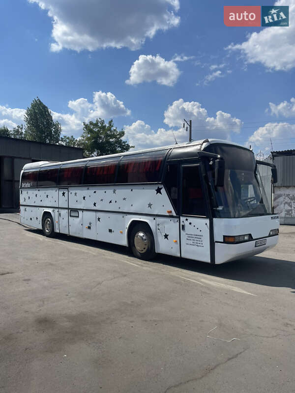 Туристичний / Міжміський автобус Neoplan N 216 1989 в 